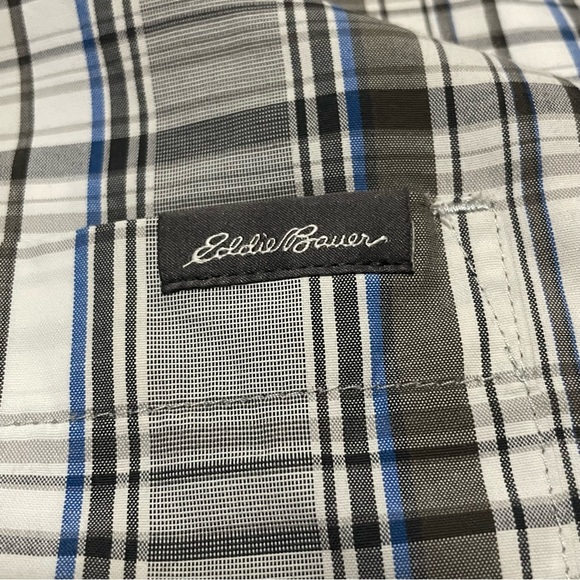 3/$25 Eddie Bauer Button Down Long Sleeve Shirt Classic Fit Medium Plaid - Picture 3 of 8